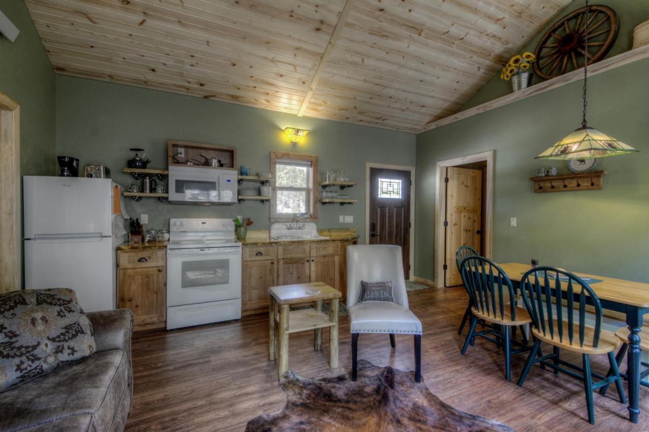 Yak Ridge Cabins And Farmstead By Mount Rushmore Keystone Exterior foto